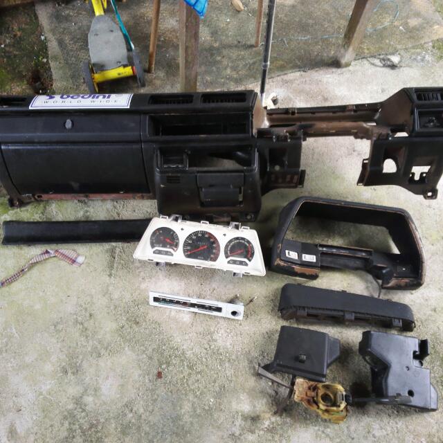 Nissan sunny b11 shop parts for sale