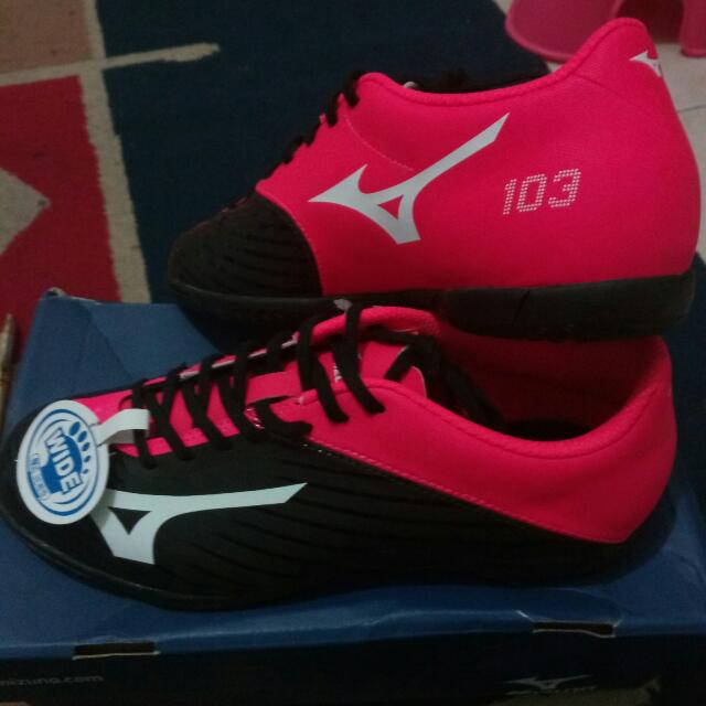 Sepatu futsal online mizuno basara 103