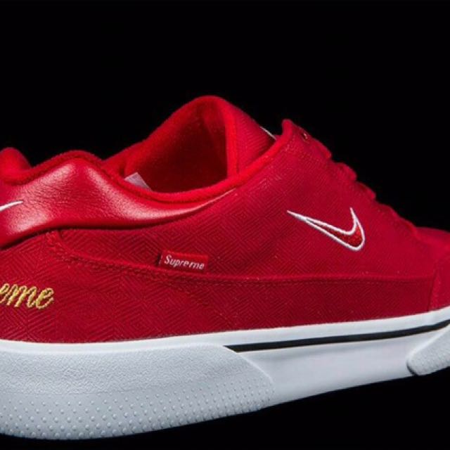 supreme x nike sb gts