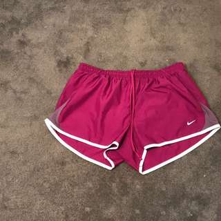 (Category: ) located in . Submitted by alwaysshopping1 (Listing ID 106857924, Image 1). Description: .