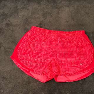 (Category: ) located in . Submitted by alwaysshopping1 (Listing ID 106858197, Image 1). Description: .
