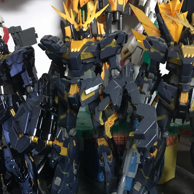 Built Mg 1 100 Gunpla Unicorn Gundam 02 Banshee Yellow Psycho