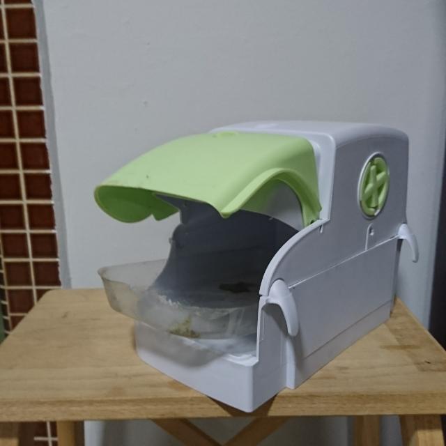 Nest Box (Category: Homes & Other Pet Accessories) located in Singapore. Submitted by for-men (Listing ID 106935637, Image 3). Description: .