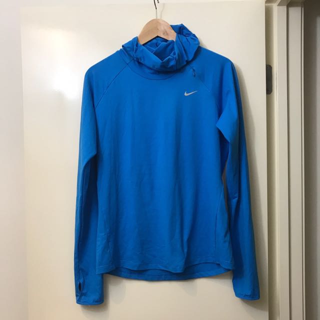 nike running jumper