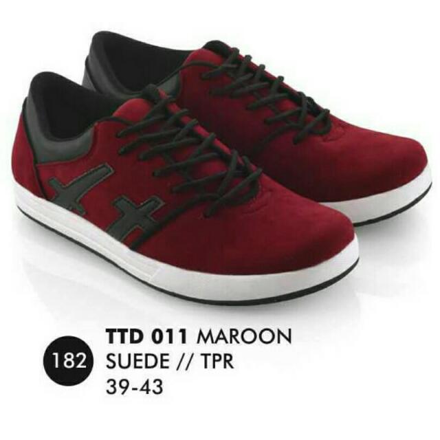 Sepatu Pria Suede Merah Marun Sneakers Kets Original Cibaduyut Fesyen Pria Pakaian Di Carousell