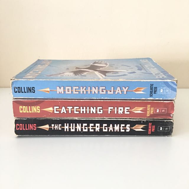The Hunger Games Series by Suzanne Collins: The Hunger Games, Catching ...