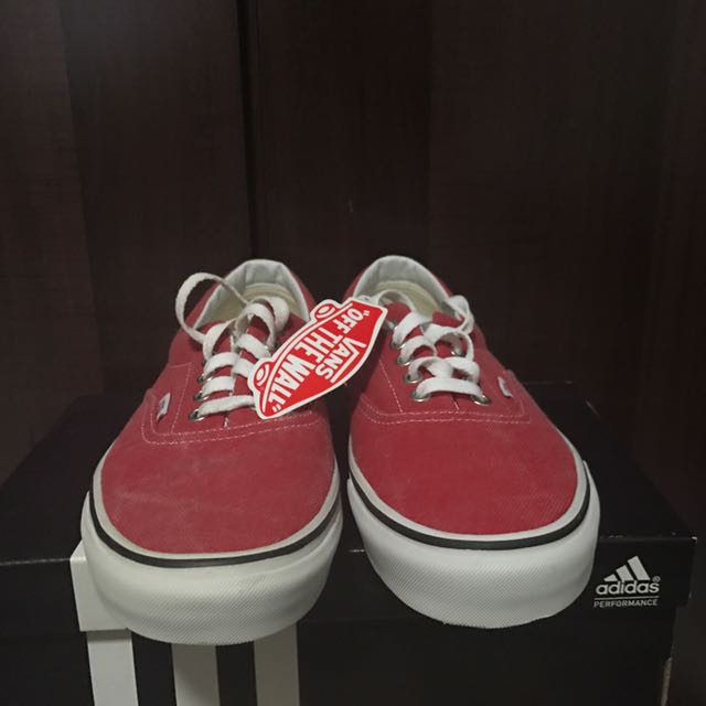 Red best sale classic vans