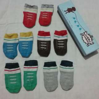Kaos Kaki Bayi (Merk: Petite Mimi Usia 6-12bulan)