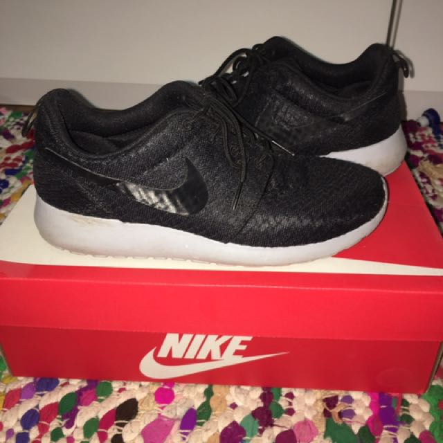 black roshies