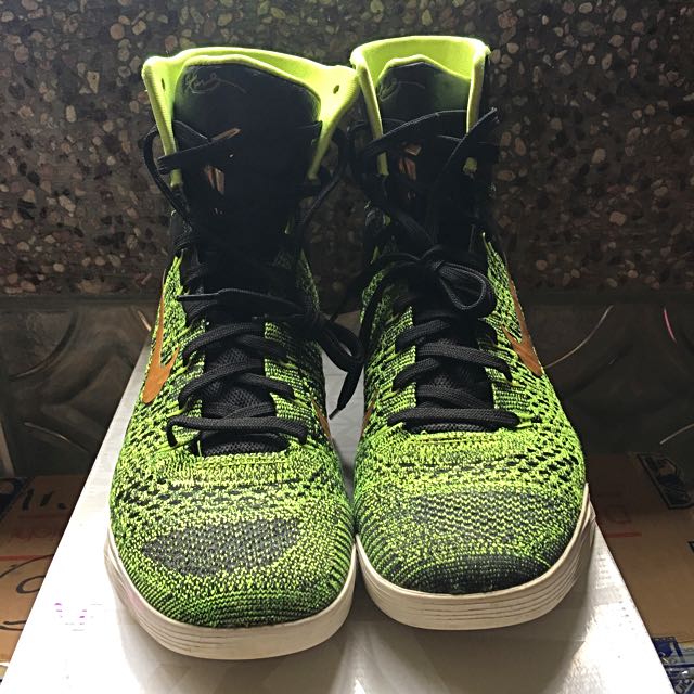 Kb 9 shoes top
