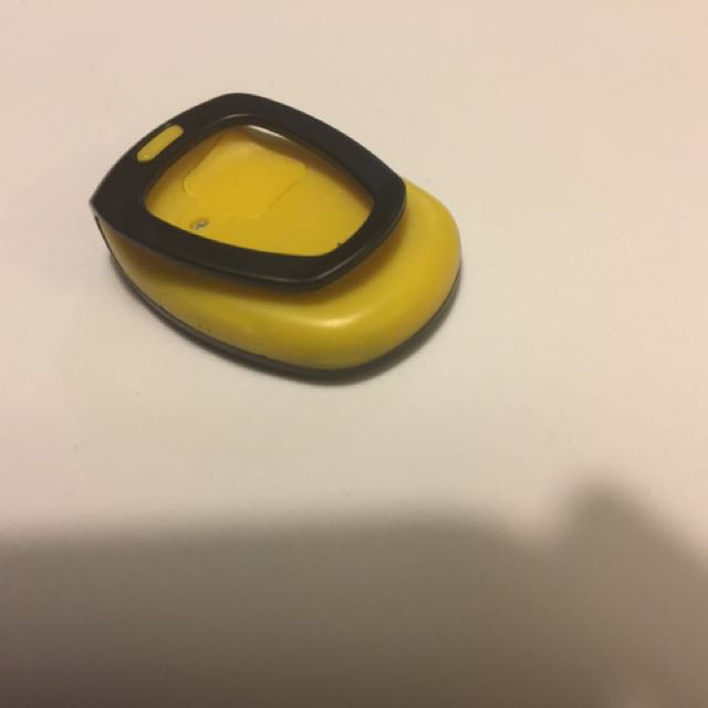 Pedometer (Category: Electronics & Gadgets Others) located in North York. Submitted by aliyak (Listing ID 107051275, Image 2). Description: .