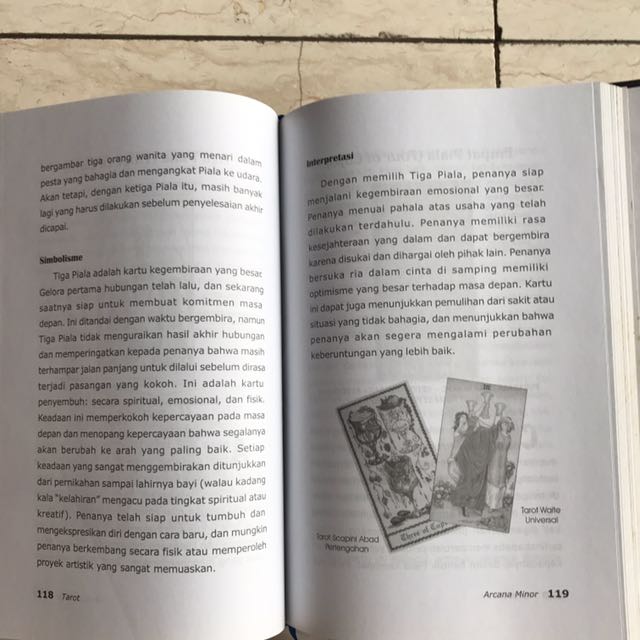 Cara Baca Arti Tarot / Cara Membaca Dan Menafsirkan Kartu ...