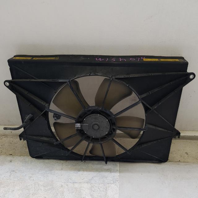 Toyota Wish Radiator Fan, Car Accessories on Carousell