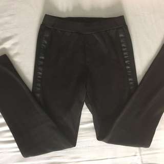 sweatpants