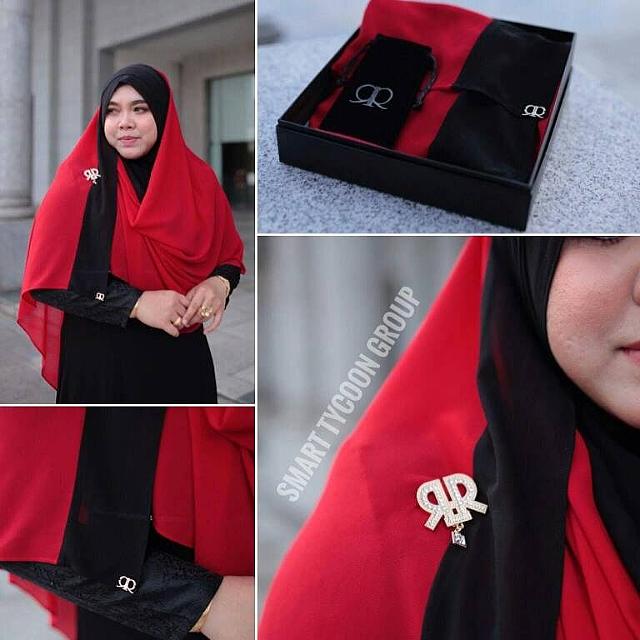 Hijab INFINENCE  X RIZMAN  RUZAINI Type Essential Fesyen 