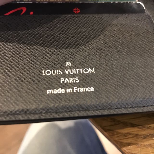 LOUIS VUITTON Taiga Amerigo NM Wallet Slate 1288112