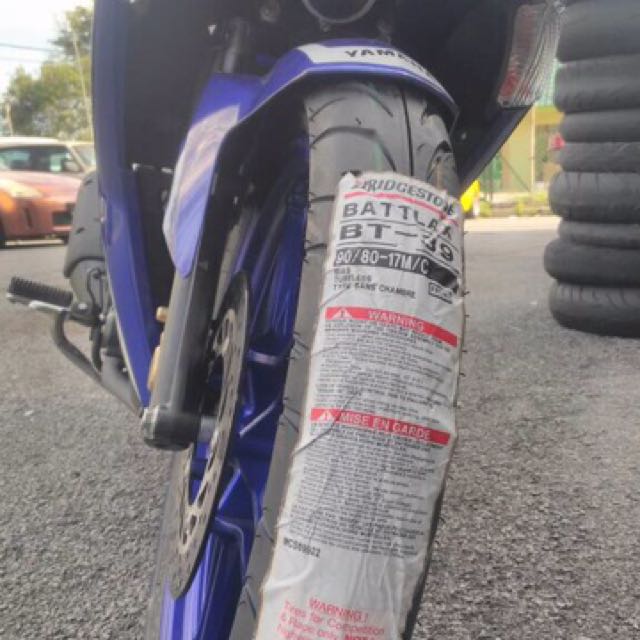 Battlax Bt39 90 80 17 Tayar Motor Motorsikal Made In Japan Murah Motorbikes On Carousell