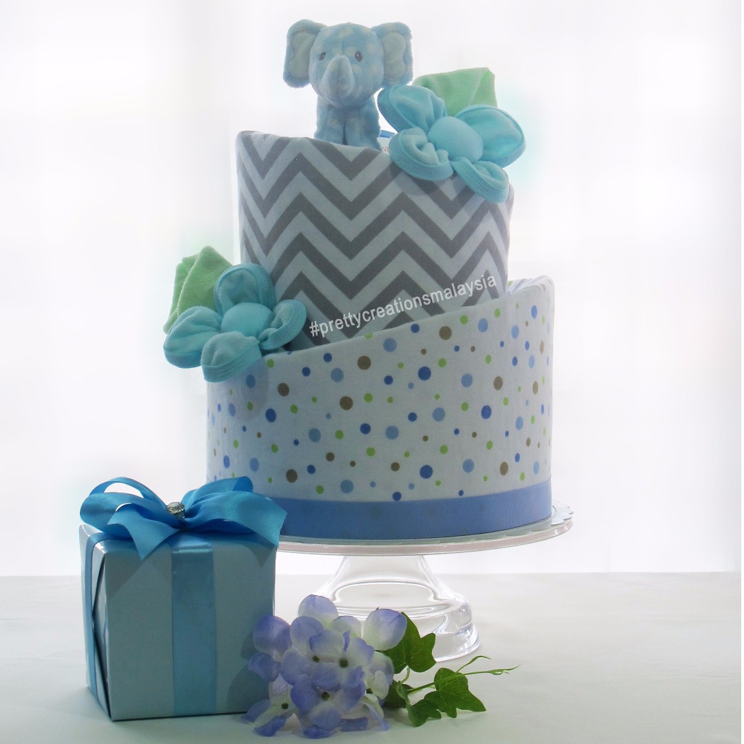topsy turvy diaper cake