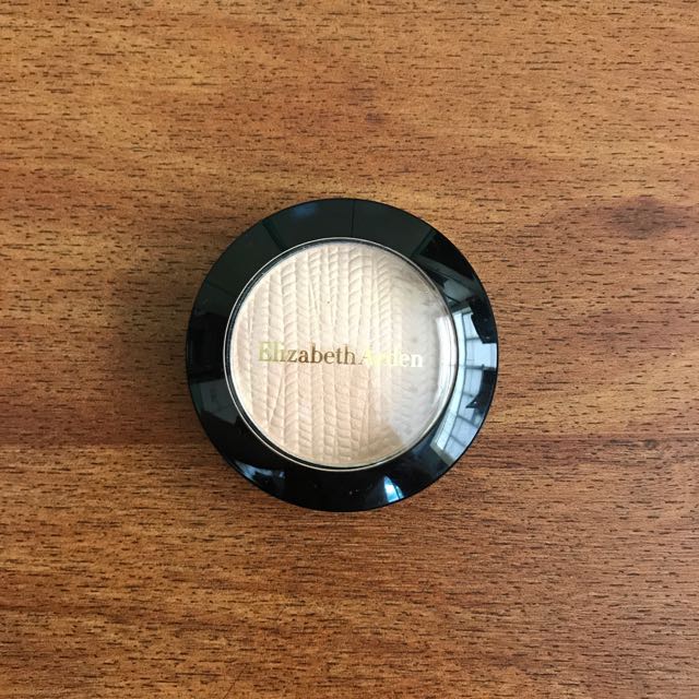 ELIZABETH ARDEN Shimmer Powder, Beauty & Personal Care, Face, Makeup on Carousell