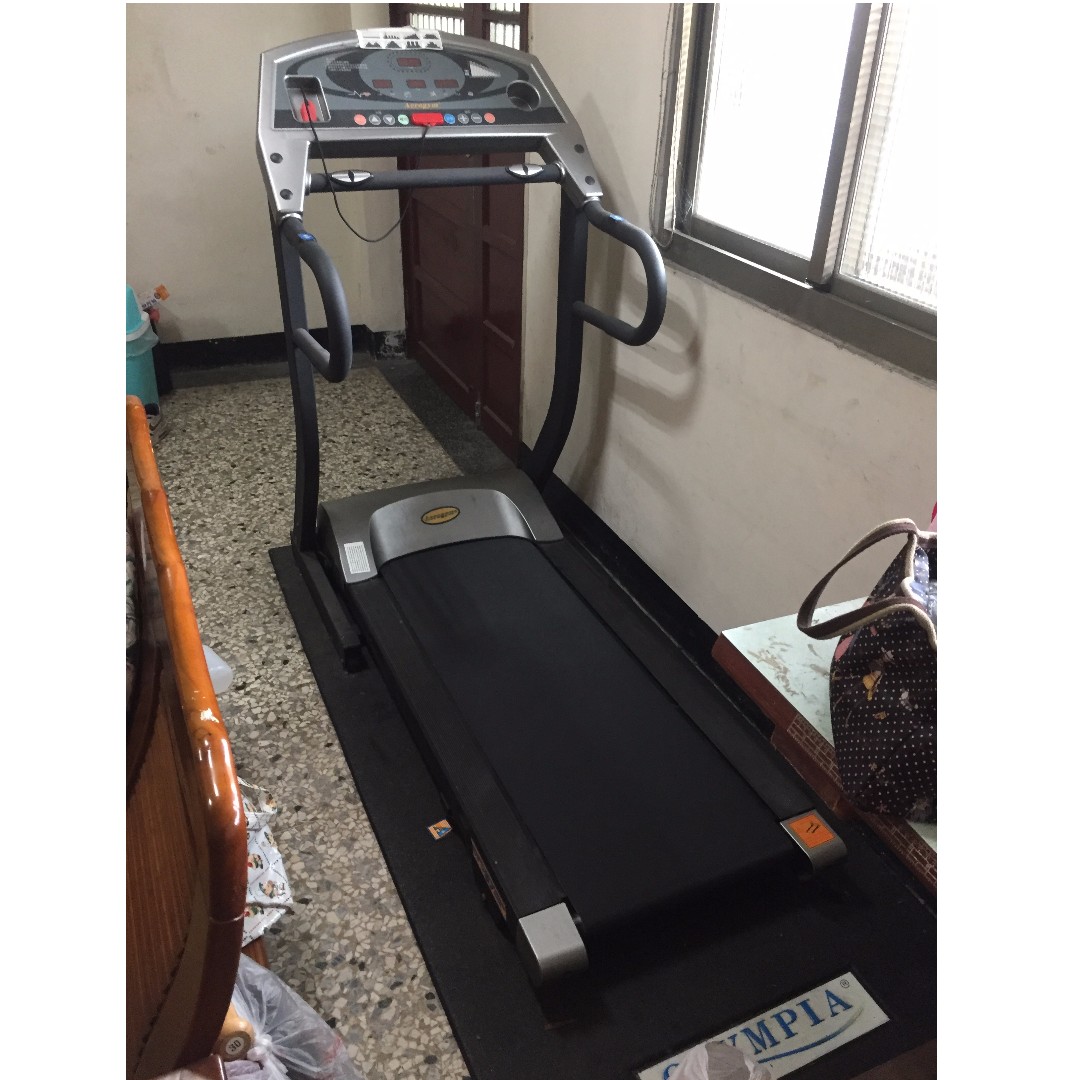 Ng的aerogym Ag 1700 跑步機 疑似控制電路板損壞 運動休閒 健身器材在旋轉拍賣