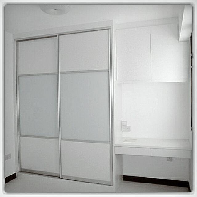 Wardrobe With Study Table Furniture Shelves Drawers On Carousell