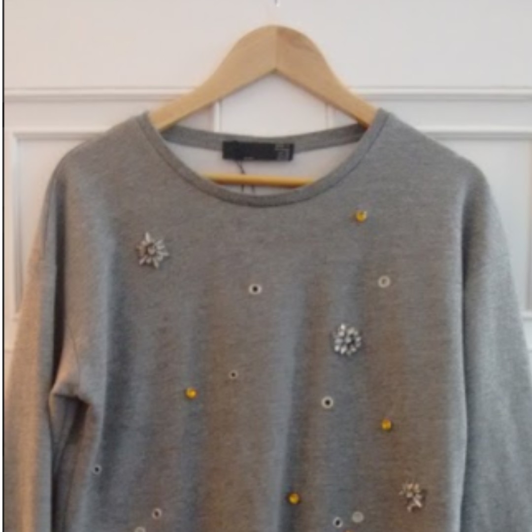 embellished jumper zara