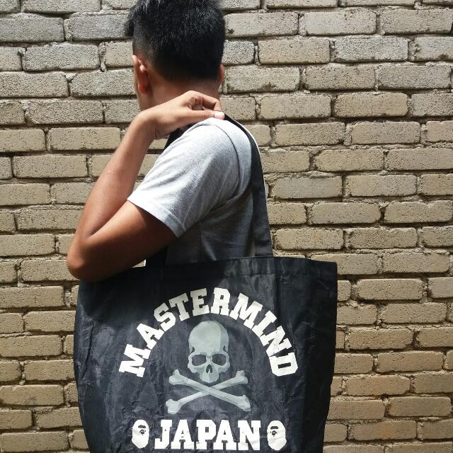 A BATHING APE (X)MASTERMIND JAPAN TOTE BAG., Men's Fashion, Bags, Sling  Bags on Carousell