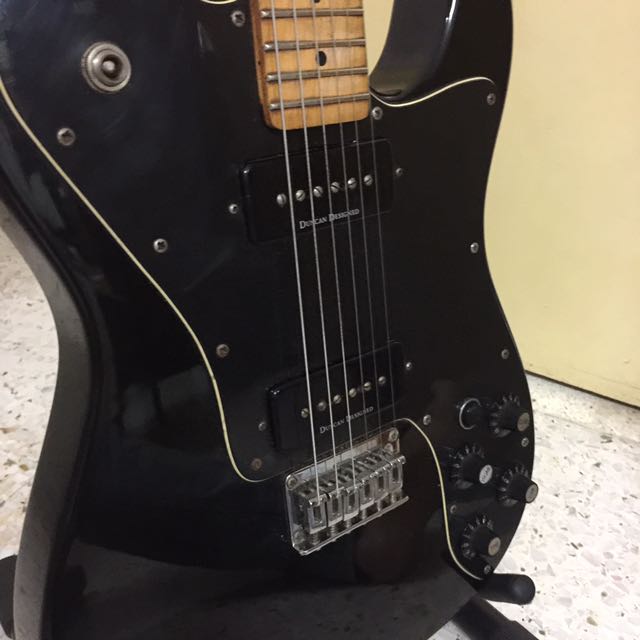 squier custom