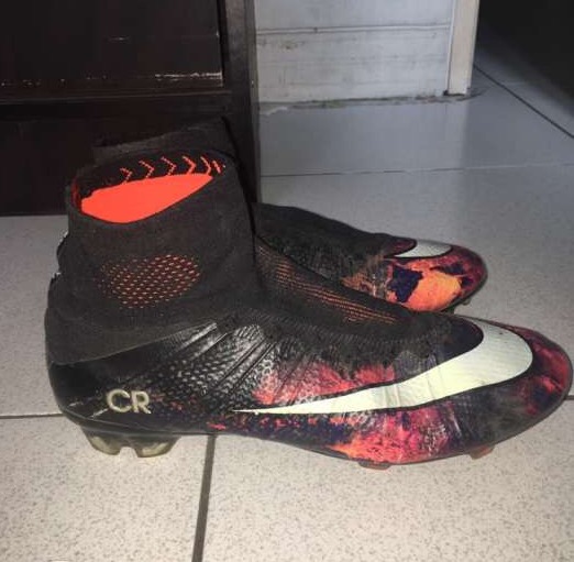 nike cr7 size 4