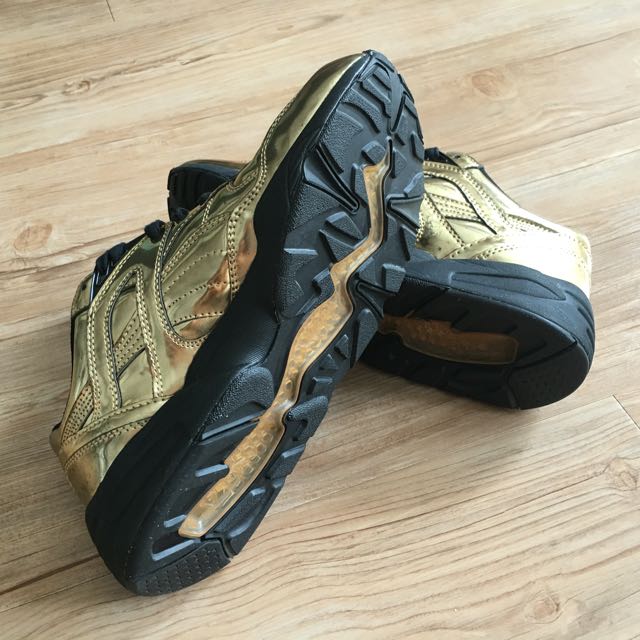Puma R689 x Vashtie Sneakers Metallic Gold Women s Fashion