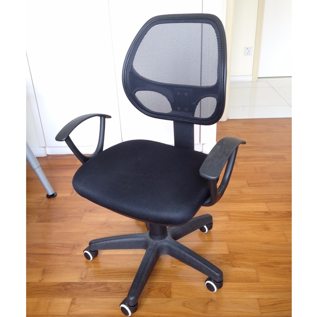Tatina Office Mesh Chairs with Armrest, Furniture & Home Living