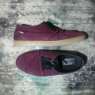 GEOFF Authentic Maroon Gum
