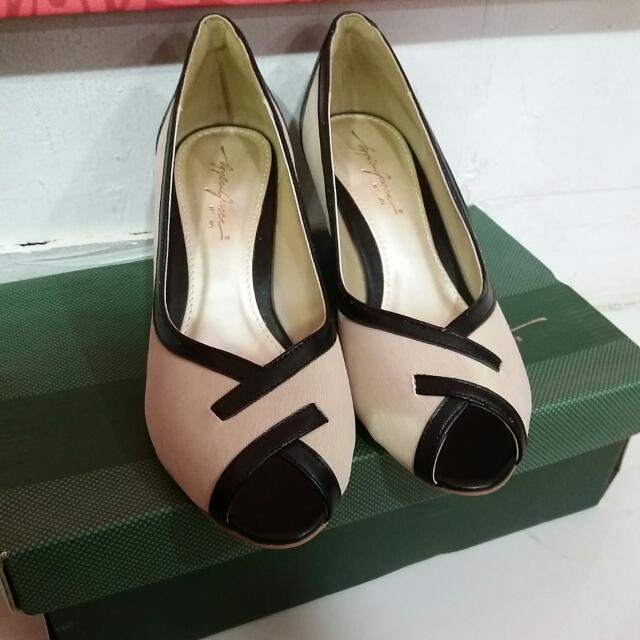 Apple Green Wedges Fesyen Wanita Sepatu di Carousell