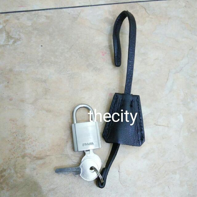 AUTHENTIC PRADA PADLOCK KEYS SET BRAND NEW