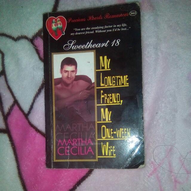 Phr Pocketbook 256 Pages By Martha Cecilia Books Books On Carousell
