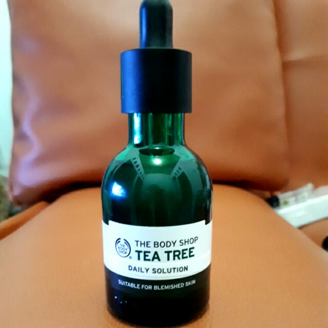 The Body Shop Tea Tree Serum, Kesehatan & Kecantikan, Rias Wajah di