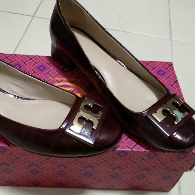 Gigi pump cheap tory burch