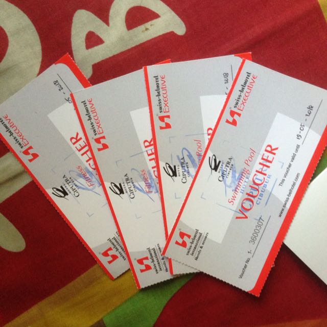 Voucher Swimming Pool Swissbel Hotel, Tiket & Voucher, Kartu Hadiah
