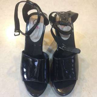 Black Glossy Heels