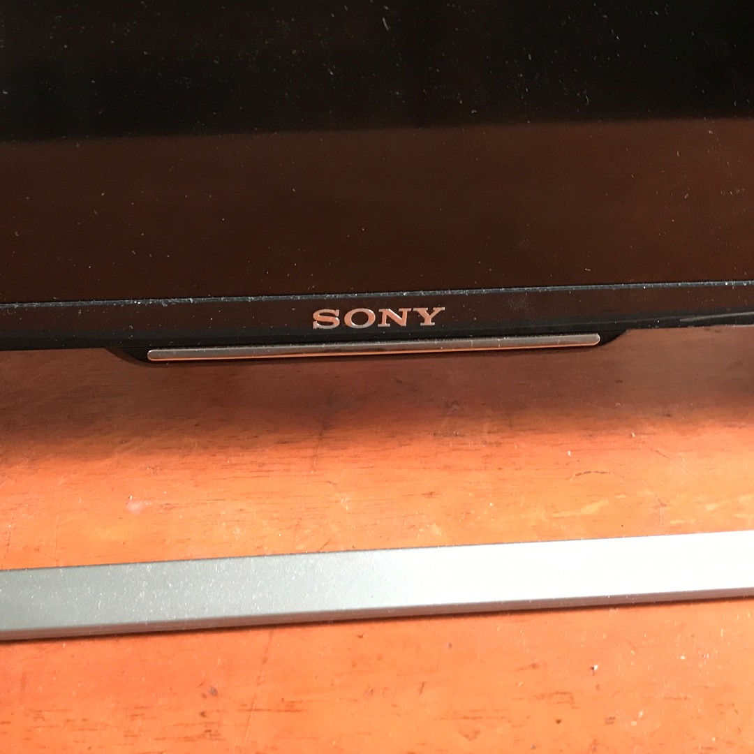 40inch FHD Sony Bravia Smart TV KDL40R550C, TV & Home Appliances, TV