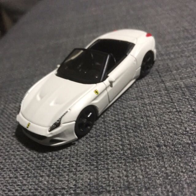 maisto ferrari california t