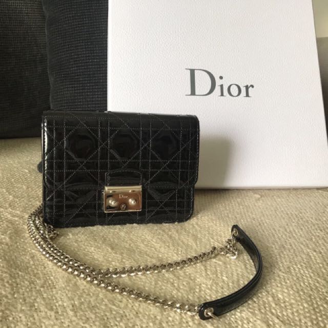 miss dior pouch