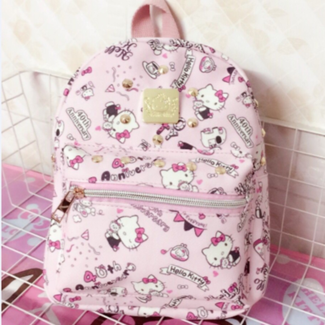 Mackenzie Hello Kitty® Hearts Glow-in-the-Dark Backpack & Lunch Bundle, Set  of 3 | Pottery Barn Kids