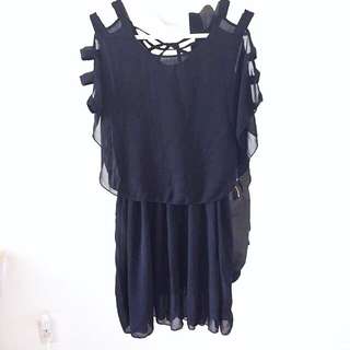 Black flowy dress