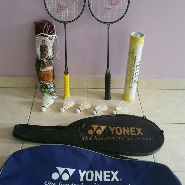 2 YONEX Carbonex 21 Special Badminton Racquets, Sports Equipment