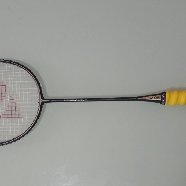 2 YONEX Carbonex 21 Special Badminton Racquets, Sports Equipment