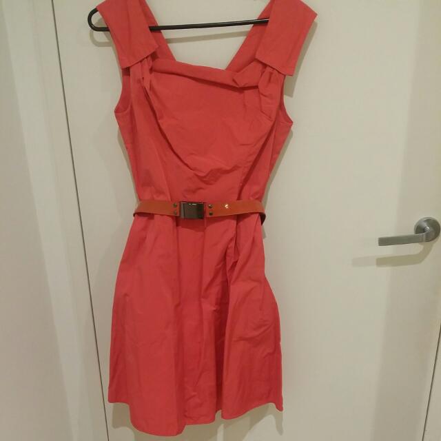 cue orange dress