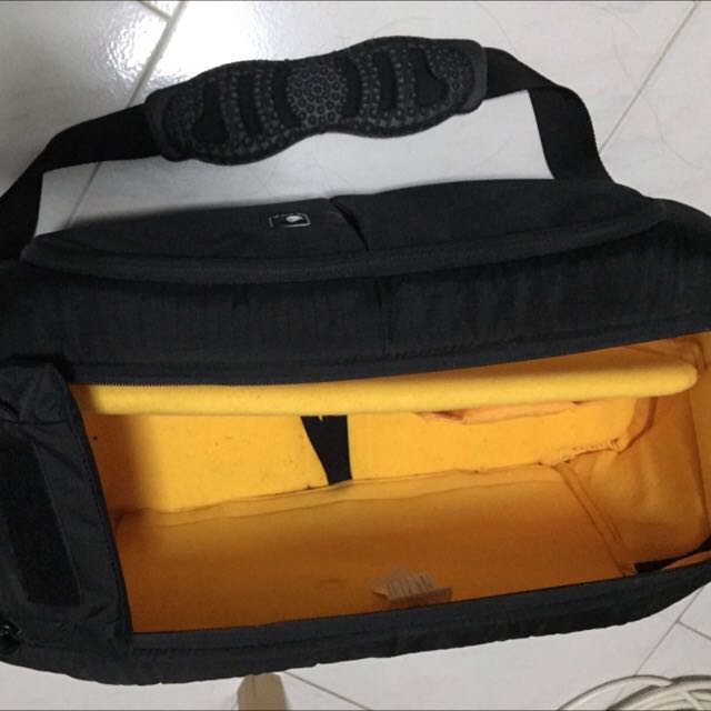 (HALF PRICE) Kata CC 192 PL Camera Bag, Photography, Photography