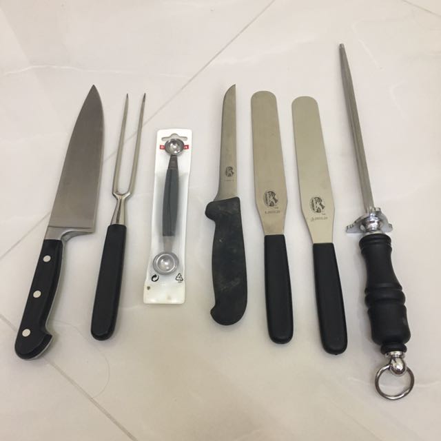 Masterchef Knife, TV & Home Appliances, Kitchen Appliances, Other Kitchen  Appliances on Carousell