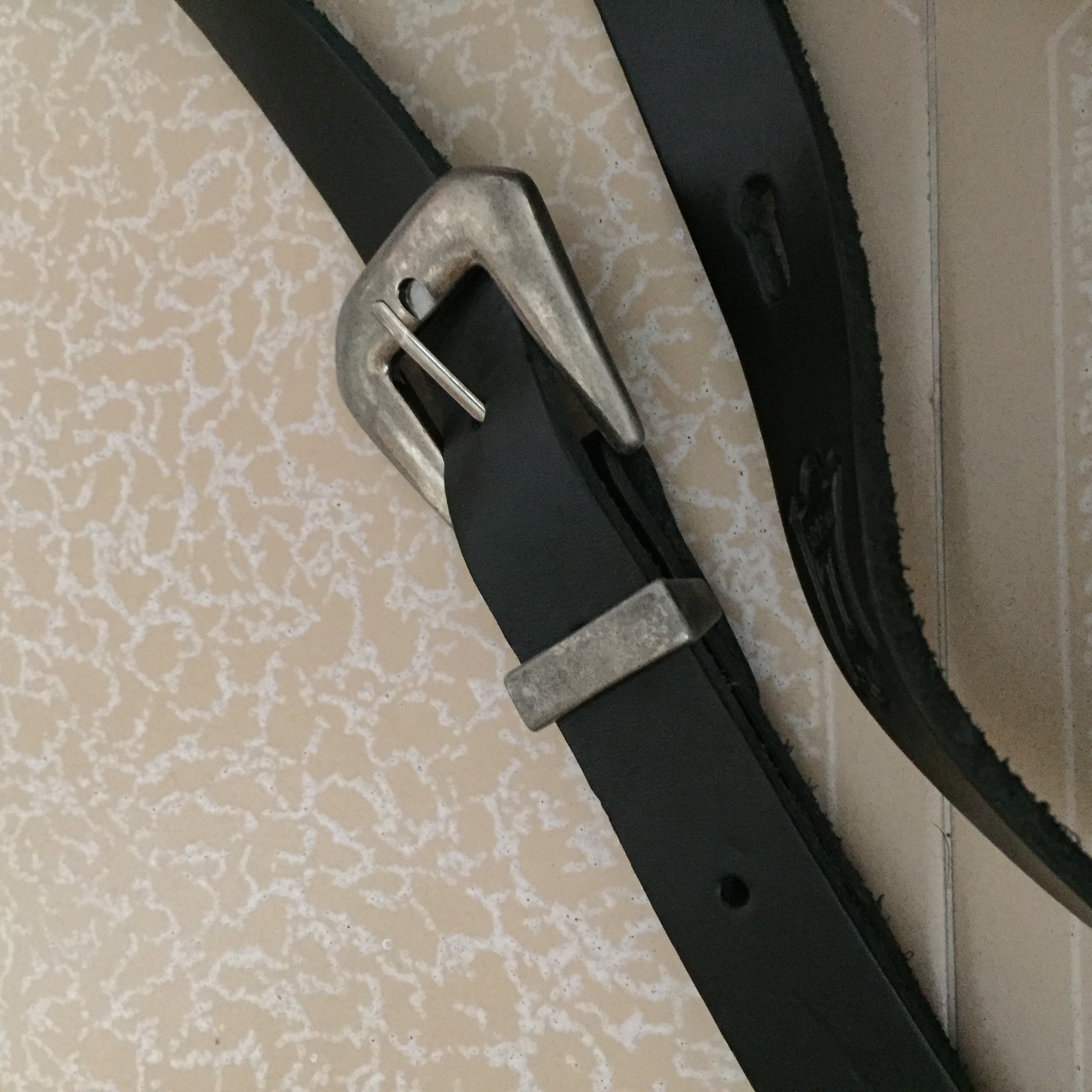 Levy's Leathers PM23-BLK GUITAR STRAP, Hobbies & Toys, Music & Media, Music  Accessories on Carousell
